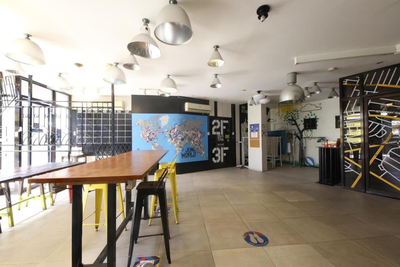 Oyo 866 Junction Hostels 마닐라 외부 사진